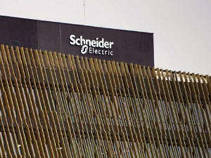 "Шнајдер електрик" следеће године запошљава још 150 људи