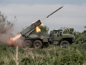 Генералштаб Украјине: Руси нападају, најжешће борбе у правцу Марјинке; Москва одржала вежбе за одбијање нуклеарног напада