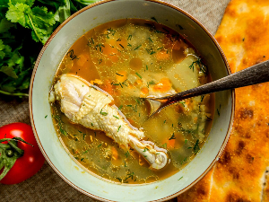 Да ли су наше баке биле у праву да пилећа супа помаже када смо болесни