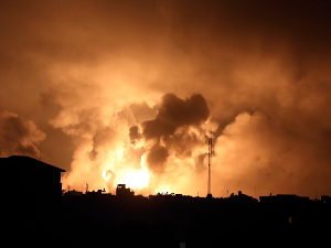 Најснажнији ваздушни напади Израела на Појас Газе до сада, за вечерас најављено проширење копнених операција; Хамас: Спремни смо за израелску инвазију