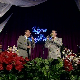 Цуне са пријатељима