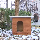  Због хладног времена на јагодинским улицама постављене кућице за уличне псе