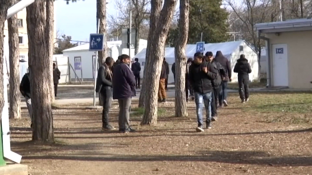 Да ли радно-боравишна дозвола штити стране раднике (којих је у Србији све више) од трговине људима?