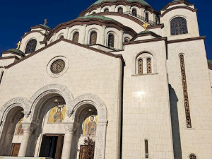 Квадратура круга: Светосавска капа и „устав” Немањића