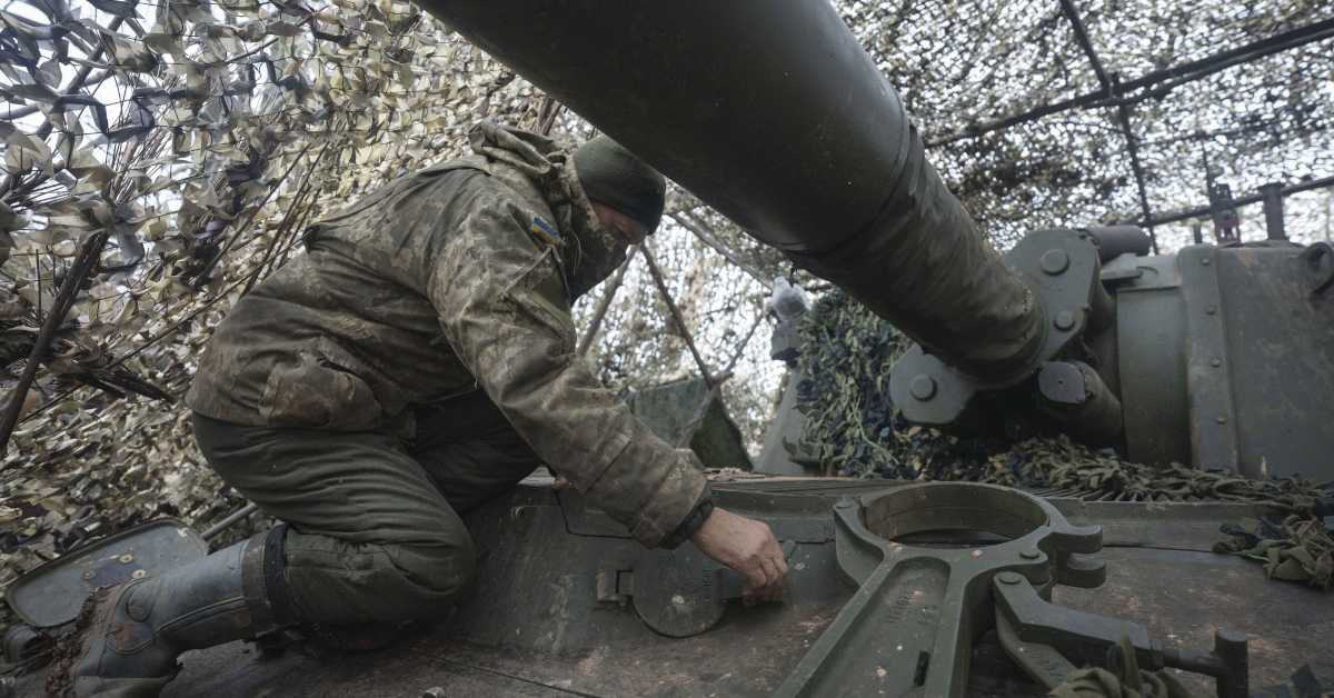 Москва: Руска војска у потпуности преузела контролу над Авдејевком; Кулеба: Ситуација са оружјем у Украјини је лоша