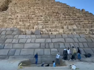  „Гранитна фасада“ за пирамиде – Египћани бесни, ко је одлучио да реновира пирамиде