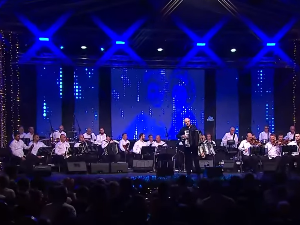 Народни оркестри и ансамбли РТС