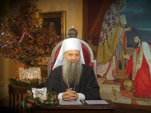 Патријарх Порфирије у Божићној посланици: Молимо се за мир свуда у свету