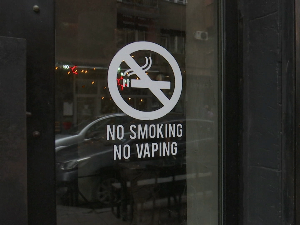 Без цигарета у затвореним јавним просторима – Србија једина европска земља са задимљеним ресторанима