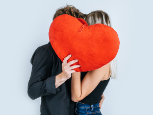 Дан заљубљених: како љубав утиче на мозак и тело?