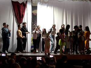 Чикаго: Деца представом обележила Дан државности Србије