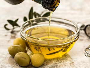 Шта све морамо знати о маслиновом уљу пре куповине