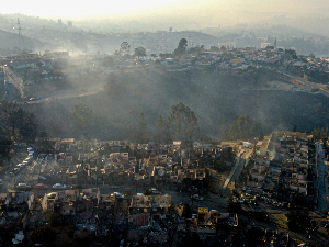 Пожари у Чилеу измичу контроли – расте број жртава, у опасности и велики градови