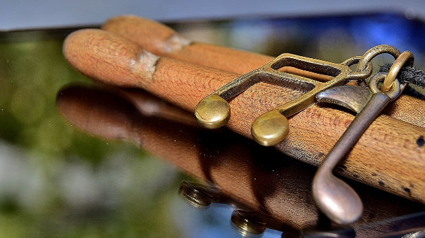 Свака песма носи своју причу