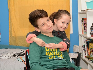 Мина прелази нивое: Мина наступа