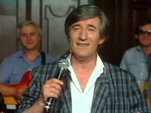 Дотак'о сам дно живота