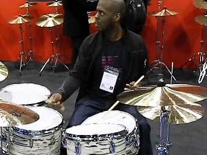 Биг бенд РТС-а и Грегори Хачинсон