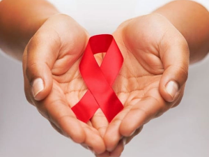 Светски дан борбе против ХИВ-а, рано откривање кључно да не пређе у сиду