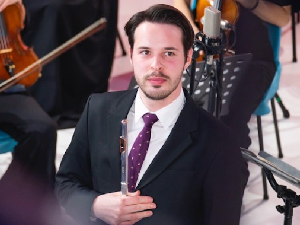 Флаутиста Страхиња Радоичић