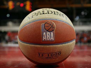 Дербији у последњем колу прве фазе АБА лиге - Партизан дочекује Дубаи, Звезда у "Морачи"