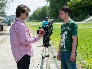 И без муке има науке: Бог