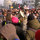 Одржан протест испред новосадске скупштине - студенти прочитали полицијску заклетву полицајцима који су чували улаз у зграду
