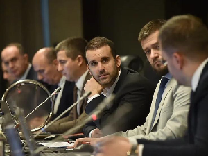 Бурна седница Владе Црне Горе – директор полиције изабран три сата после поноћи, министар одбио да каже име полиграфисте