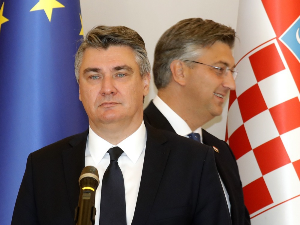 Милановић поручио Пленковићу: Пристајем на све као очајна љубавница