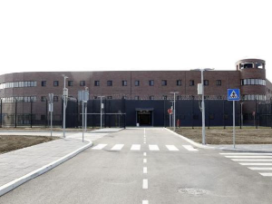 На суђењу запосленима у КПЗ Падинска Скела приказани снимци убијеног затвореника