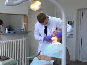 У Нишу бесплатне стоматолошке услуге за старије од 65 година