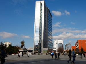 Покрет Самоопредељење именовао Коњуфцу за мандатара за састав владе у Приштини