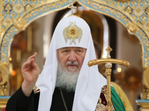 Руски патријарх Кирил: Забрана уласка патријарху Порфирију на КиМ гест непријатељства према СПЦ