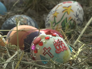 Вучић, Мацут и други званичници честитали Васкрс патријарху Порфирију и верницима СПЦ