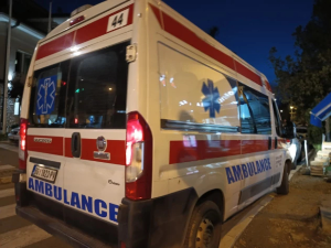 У два случаја бебе испале из колица у Београду, Хитна помоћ их превезла у Ургентни центар