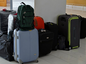 На летовање убудуће без фрижидера, сунцобрана и чамаца – у туристички аутобус са кофером до 23 килограма