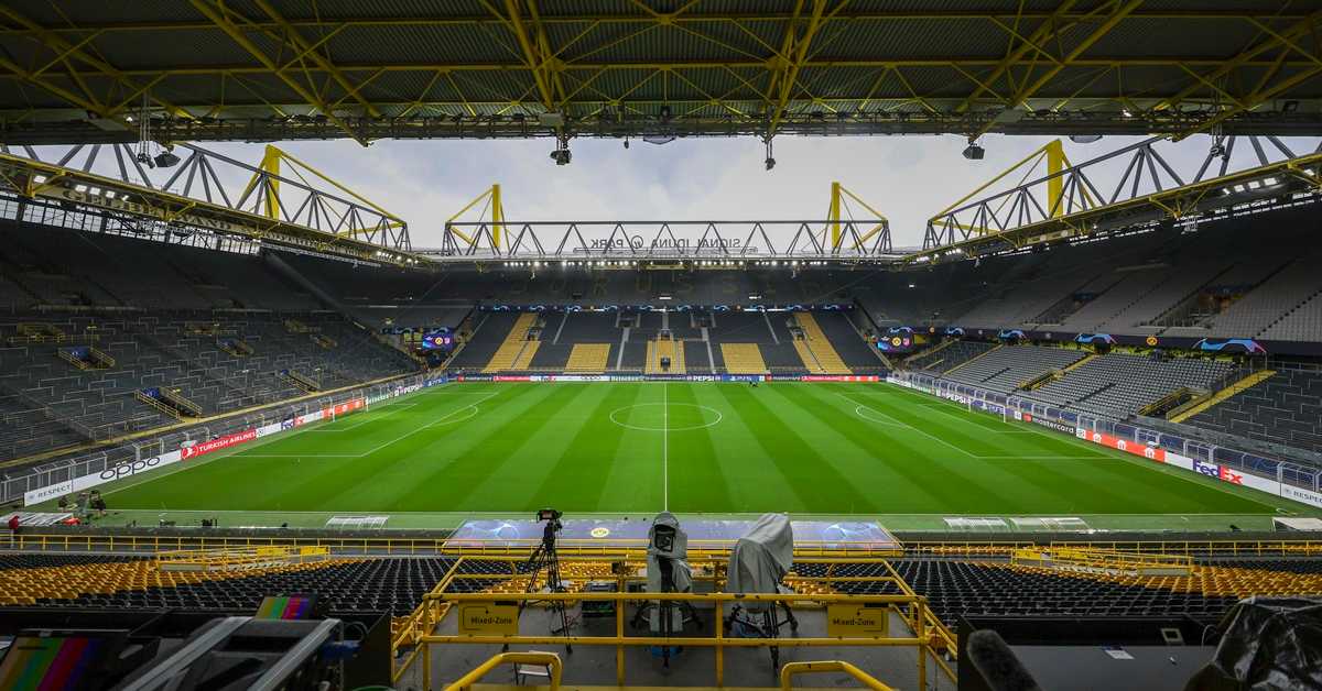 БВБ стадион Дортмунд – чувени темељ Жутог зида