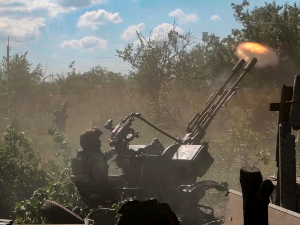 Масовни руски ваздушни удар на украјински војни аеродром; Кијев: Погођена три ракетна система на Криму
