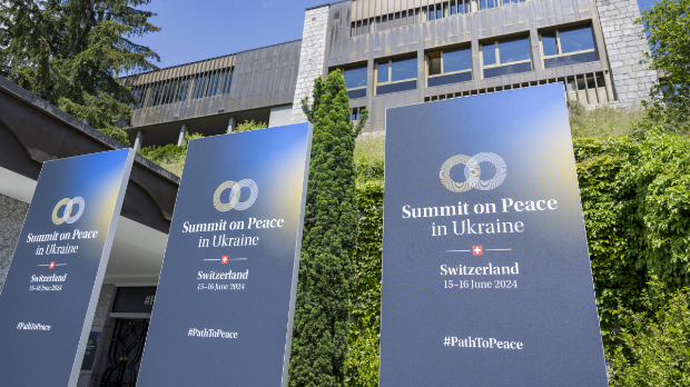 Песков: Путинов предлог није ултиматум већ мировна иницијатива; У Швајцарској почиње мировни самит