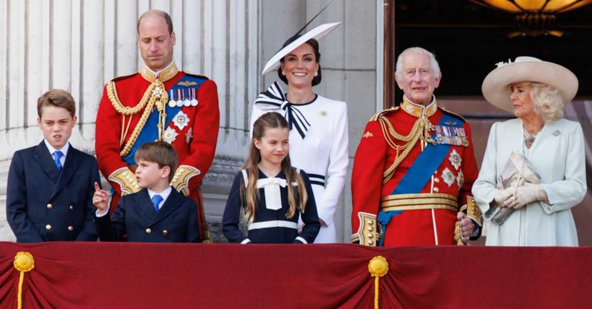Рођендан краља Чарлса Трећег, Виндзори на балкону и Кејт у елегантном издању