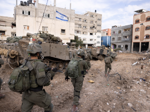 Нетанјаху распустио ратни кабинет; ИДФ гађале стамбена насеља у Гази