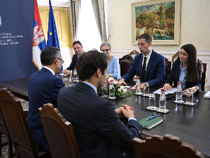 Ђурић са комесаром ОЕБС-а за националне мањине: Србија остаје посвећана правима припадника мањина