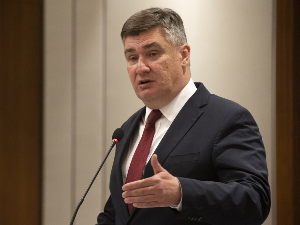 Милановић најавио да ће се поново кандидовати за председника Хрватске