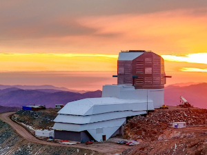 На рубу пустиње у Чилеу – највећа астрономска камера на свету