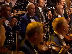 Народни оркестри и ансамбли РТС