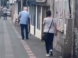 Мушкарац шетао центром Београда са пушком у рукама, поднета прекршајна пријава