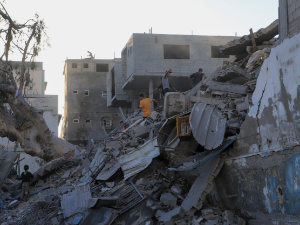 Гранатирана четврт Дарај у граду Гази, двоје деце заробљено под рушевинама; Шеф Мосада отпутовао у Катар на преговоре