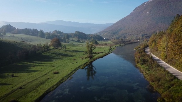 Сасвим природно: Плива једна једина, 1. део