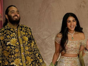 Превише, чак и за индијско венчање – од Бибера до Бочелија, пола светске музичке сцене забавља сина богатог индустријалца