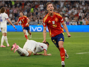 Шпанија је у финалу Европског првенства