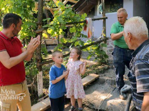 Моја дедовина: Домаћин рођен са кило и сто!